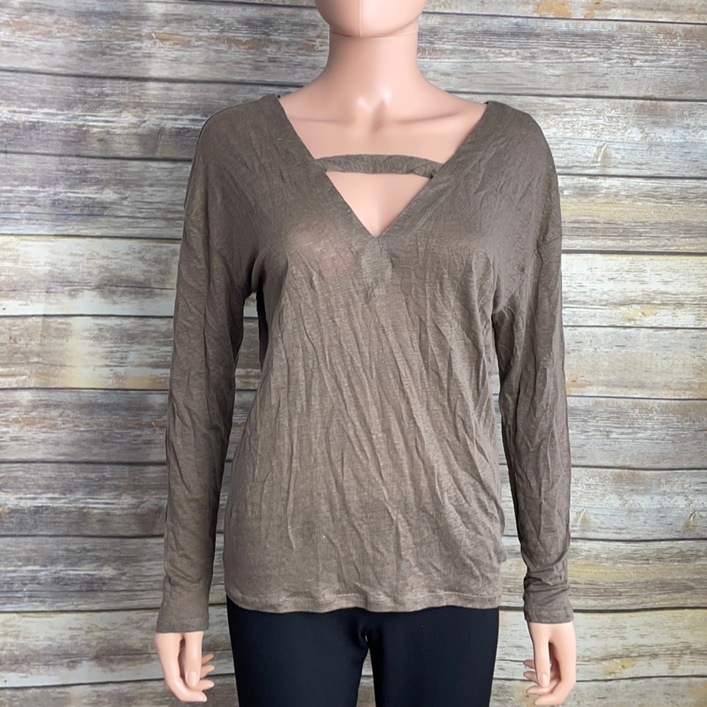 NWT Chaser Brown Linen V-Neck